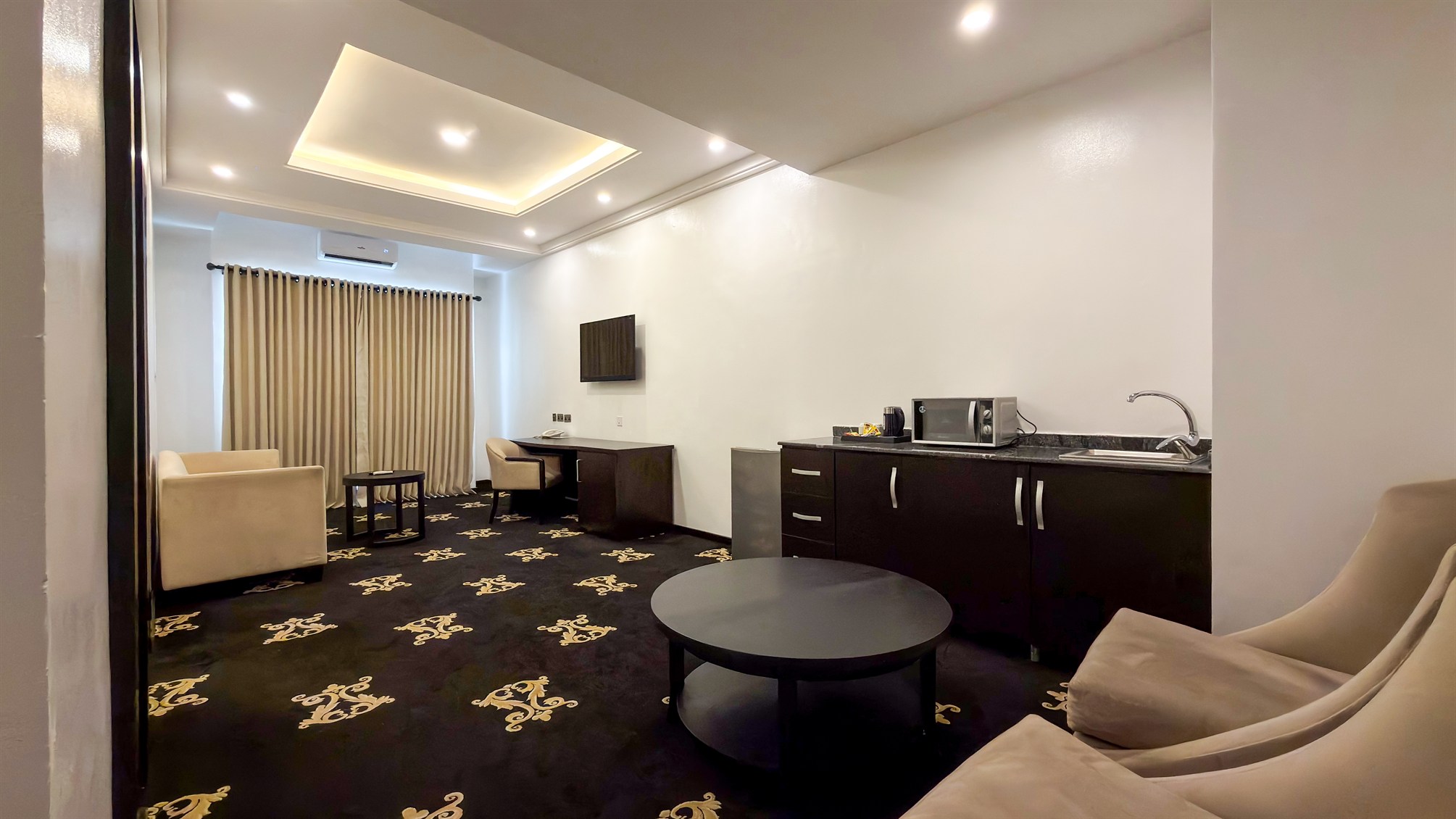 Executive Room