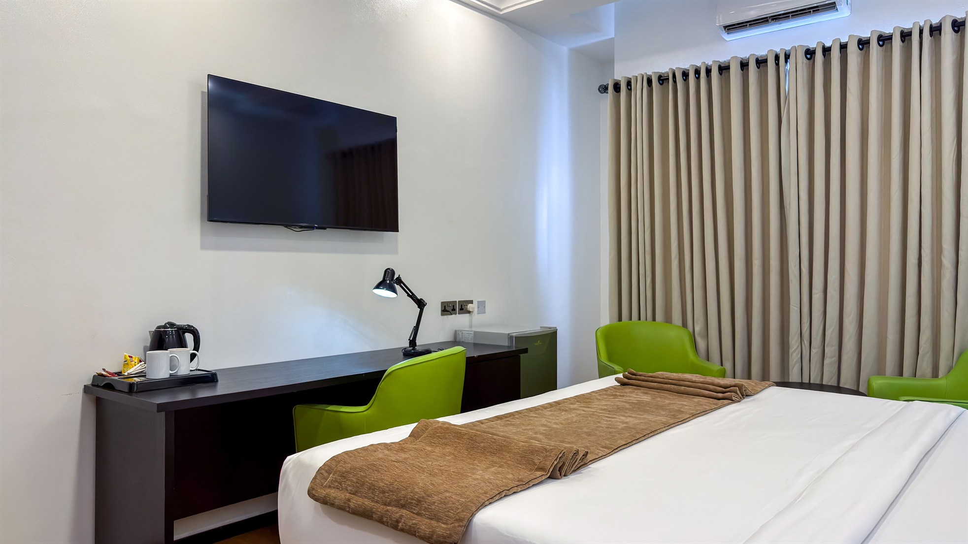Premium Room at Silkwood Hotel